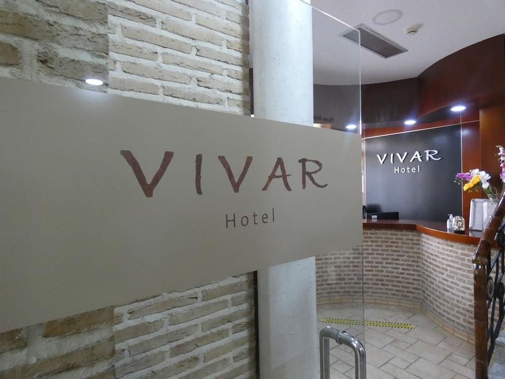 Hotel Vivar Grinon Luaran gambar
